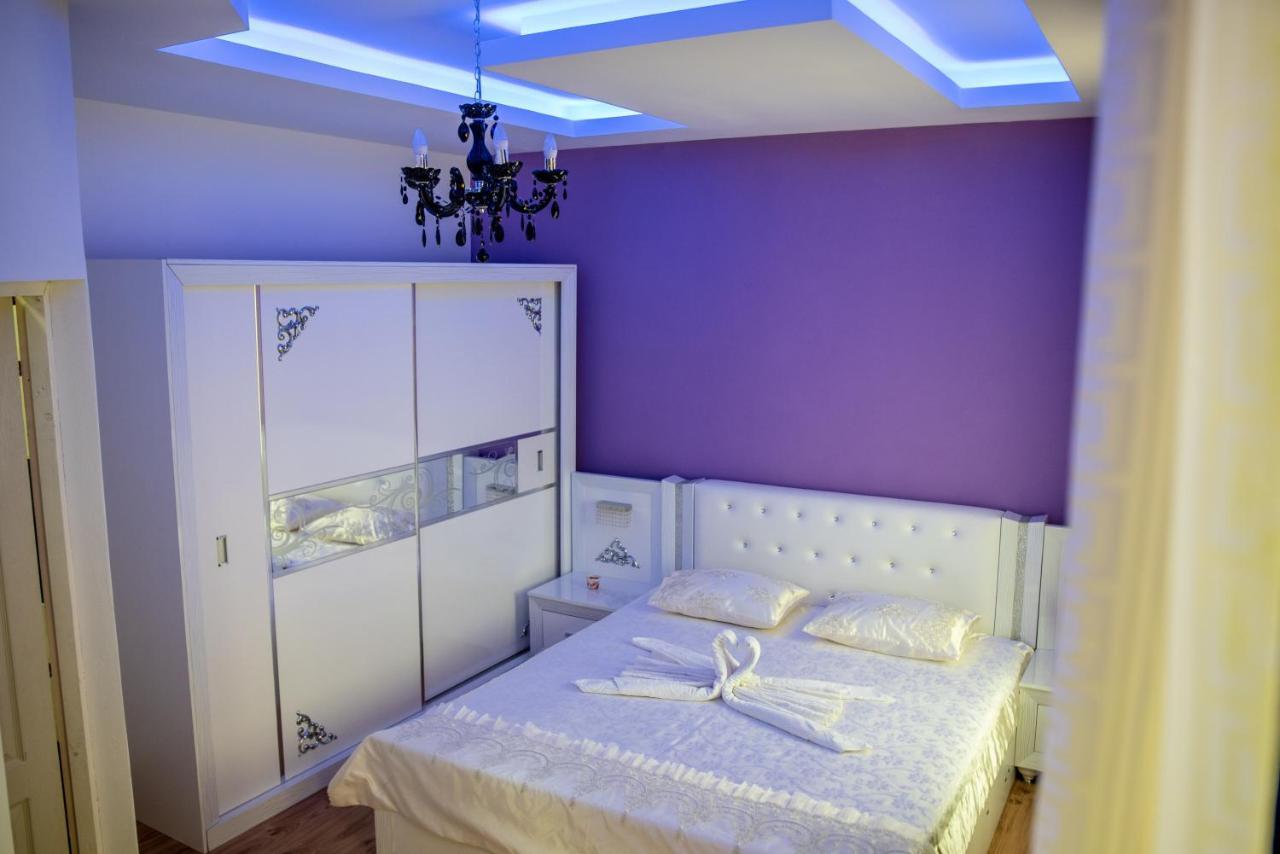 Casa Robi Hotel Pestisani Екстериор снимка